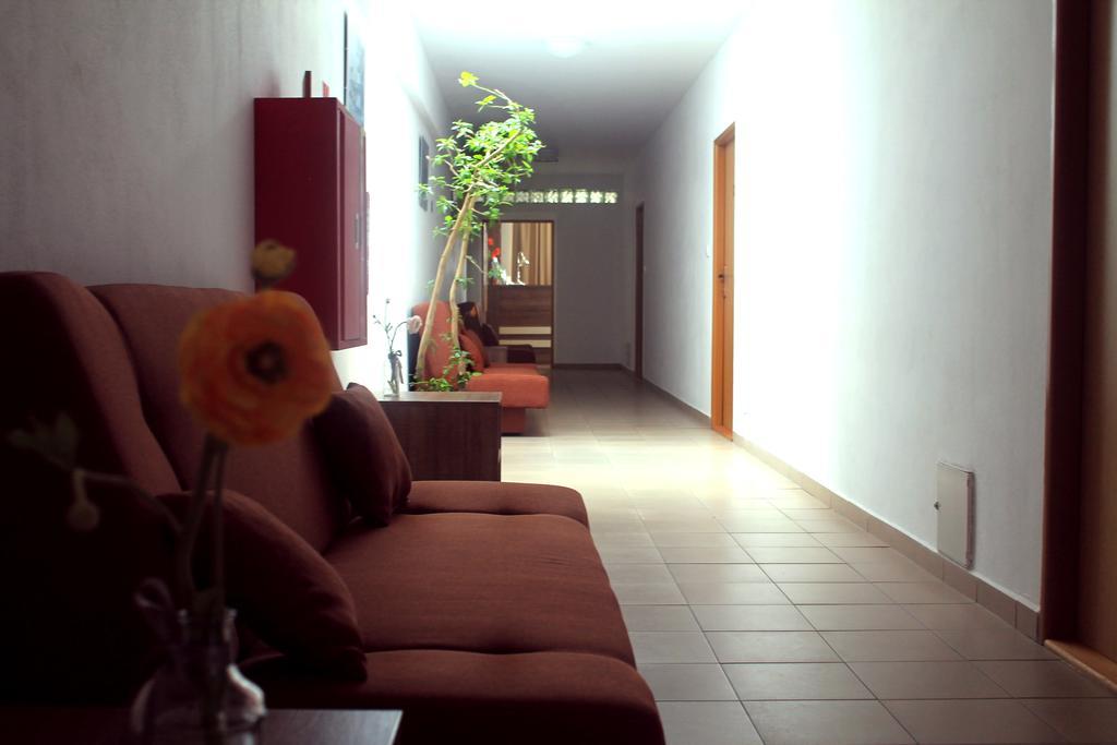 Guest House Hodus Vydrany المظهر الخارجي الصورة